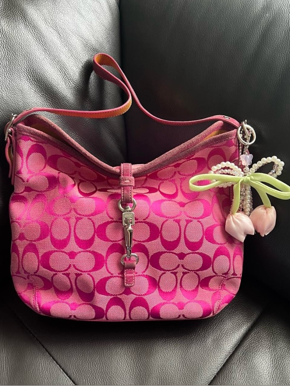 Coach Signature Canvas Hamptons Hobo Bag in Bright Pink